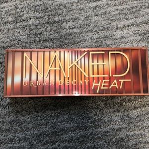 Urban Decay Naked Heat Pallet